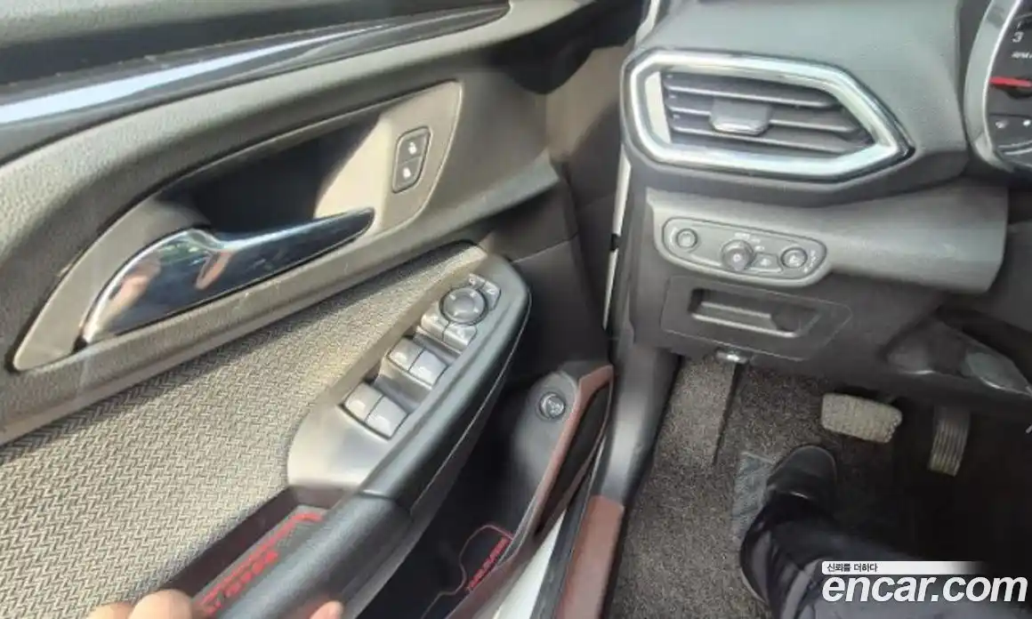 Chevrolet TrailBlazer 2022 1.3 Вариатор в Москве № 1216266, фото 8