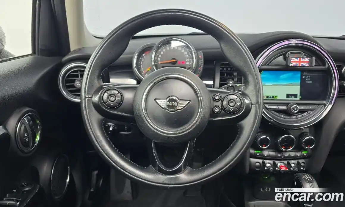 Mini Cooper 2017 1.5 гидро в Москве № 155670, фото 13