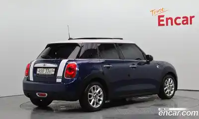 Mini Cooper 2017 1.5 гидро в Москве № 155670, миниатюра 2