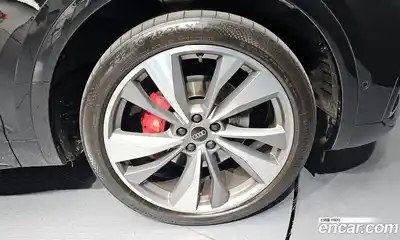 Audi SQ5 2022 3.0 гидро в Москве № 162873, миниатюра 5
