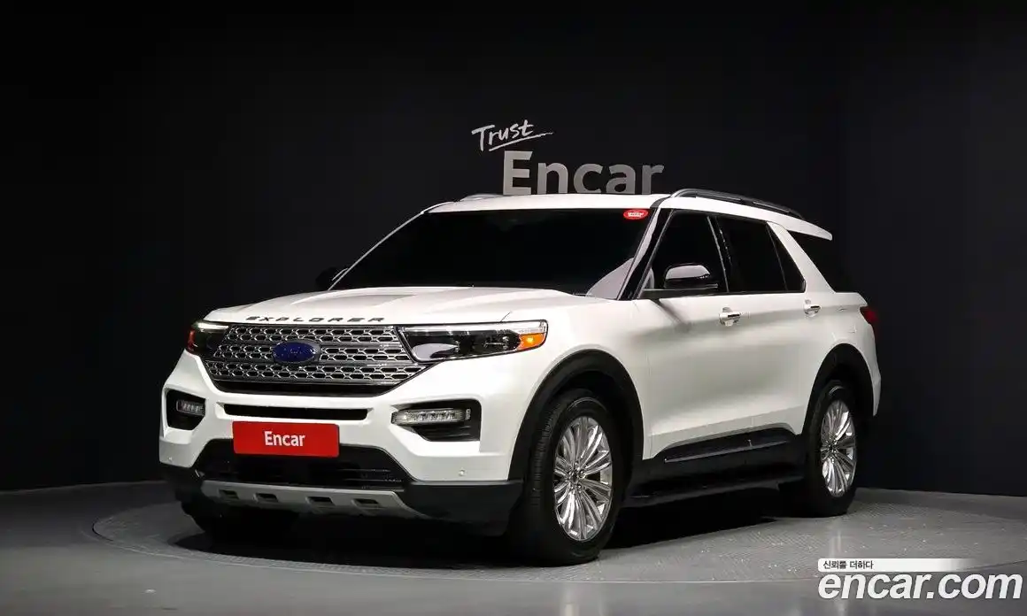Ford Explorer 2019 2.3 гидро в Москве № 199826, фото 1