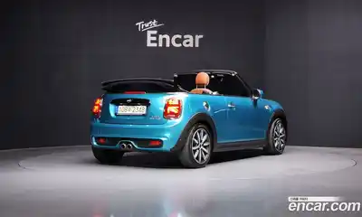 Mini Cooper Convertible 2021 2.0 гидро в Москве № 231441, миниатюра 2
