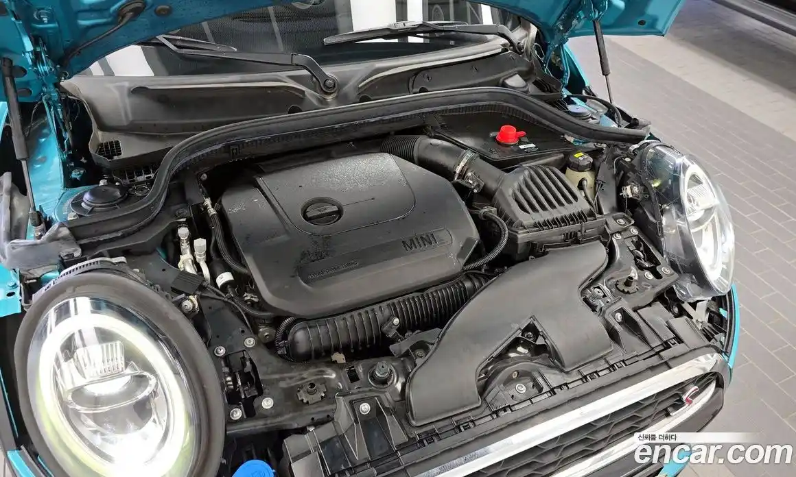 Mini Cooper Convertible 2021 2.0 гидро в Москве № 231441, фото 6