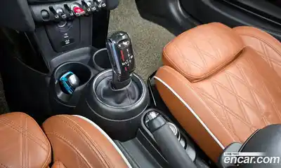 Mini Cooper Convertible 2021 2.0 гидро в Москве № 231441, миниатюра 9
