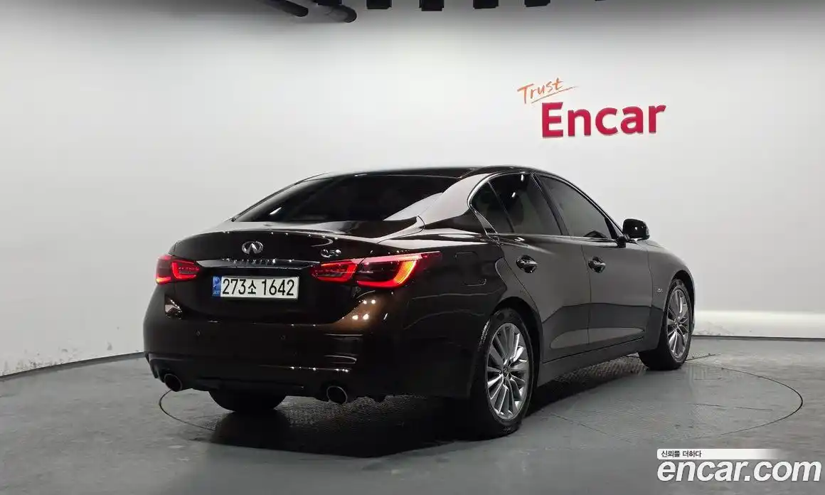 Infiniti Q50 2018 2.0 гидро в Москве № 245586, фото 2