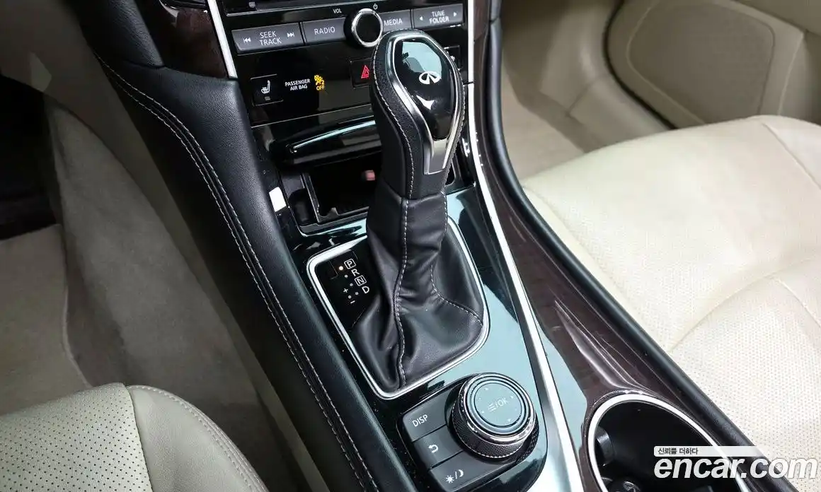Infiniti Q50 2018 2.0 гидро в Москве № 245586, фото 9
