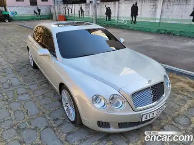 Bentley Flying Spur, 2010