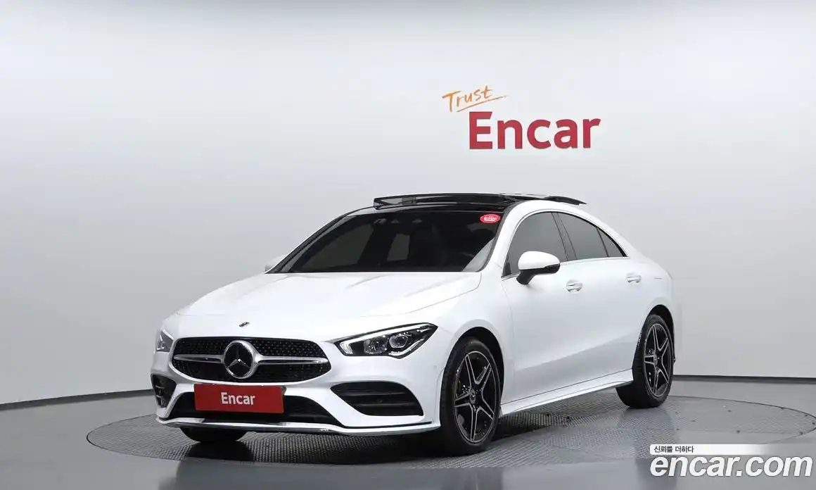 Mercedes-Benz CLA-Class 2023 2.0 Автомат в Москве № 1193685, фото 1