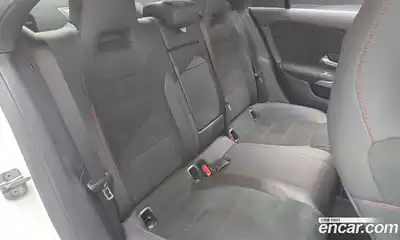 Mercedes-Benz CLA-Class 2023 2.0 Автомат в Москве № 1193685, миниатюра 12