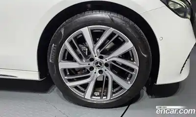 Mercedes-Benz E-Class 2024 2.0 гидро в Москве № 1193785, миниатюра 5