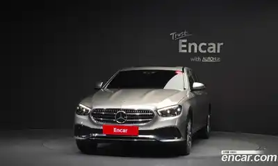 Mercedes-Benz E-Class 2022 2.0 гидро в Москве, миниатюра 3