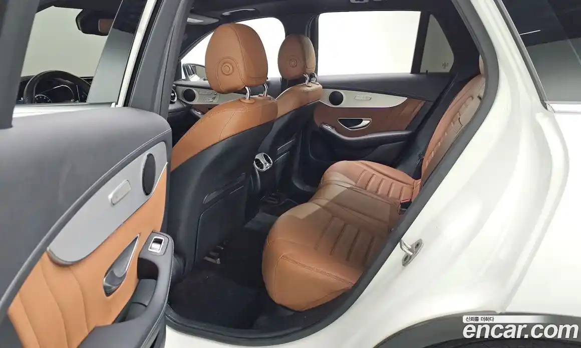 Mercedes-Benz GLC-Class 2022 2.0 Автомат в Москве № 1194493, фото 13