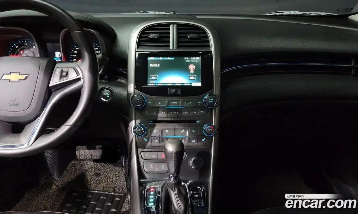 Chevrolet Malibu 2015 2.0 Автомат в Москве № 1194595, фото 14