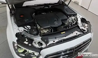 Mercedes-Benz E-Class 2022 1.9 гидро в Москве, миниатюра 6