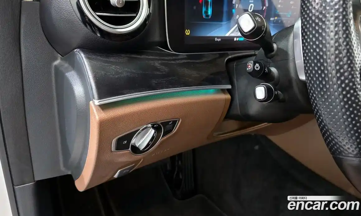 Mercedes-Benz E-Class 2016 2.0 Автомат в Москве № 1194820, фото 14