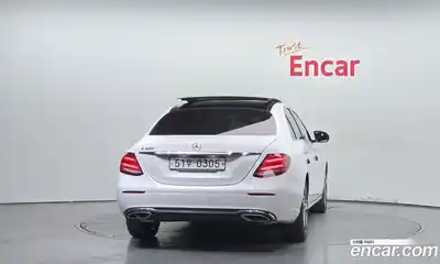 Mercedes-Benz E-Class 2016 2.0 Автомат в Москве № 1194820, миниатюра 4