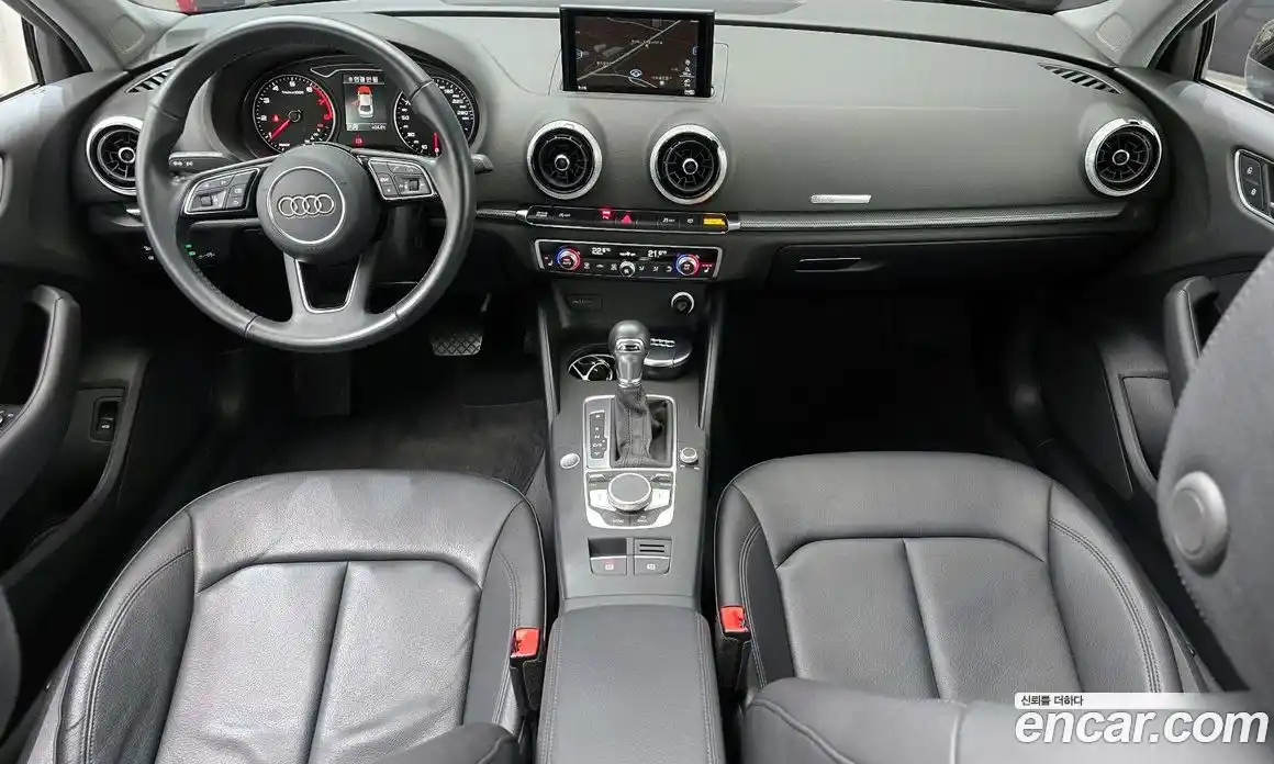 Audi A3 2018 2.0 гидро в Москве № 1195044, фото 7