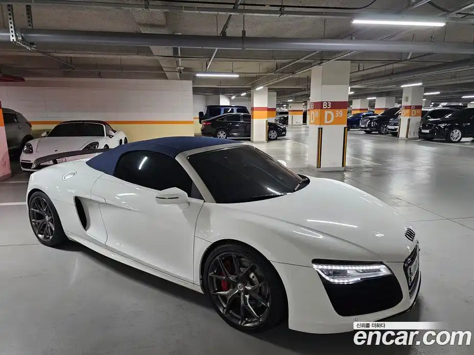 Audi R8 2014 5.2 гидро в Москве № 1195598, фото 3