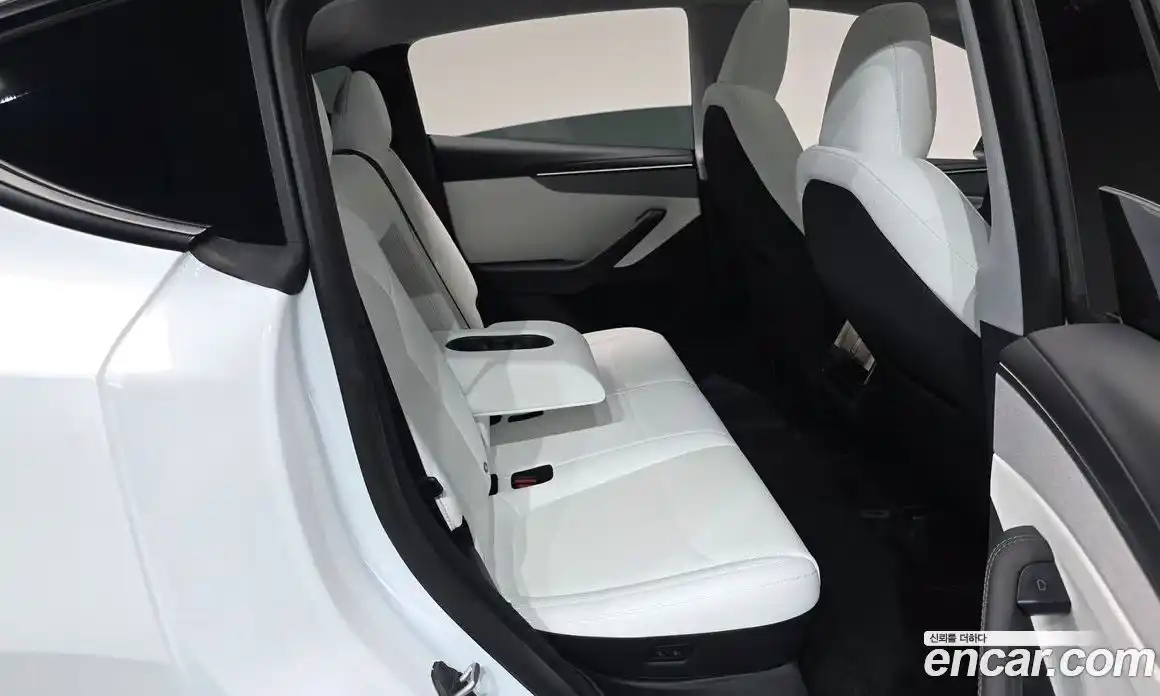 Tesla Model Y 2025 0.2 гидро в Москве № 1197444, фото 11