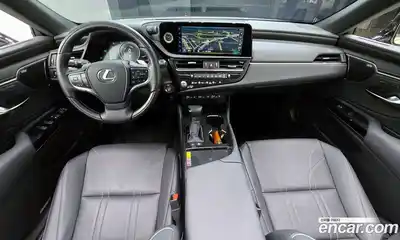 Lexus ES 2024 2.5 гидро в Москве № 1197638, миниатюра 7