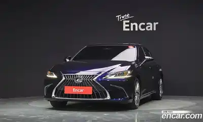 Lexus ES 2022 2.5 гидро в Москве № 1197672, миниатюра 3