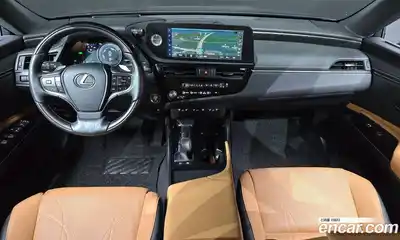 Lexus ES 2022 2.5 гидро в Москве № 1197672, миниатюра 7