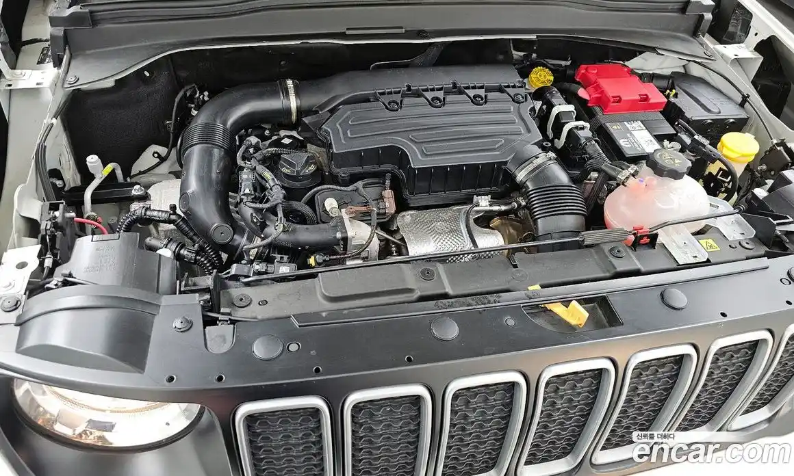 Jeep Renegade 2022 1.3 гидро в Москве № 1198426, фото 6
