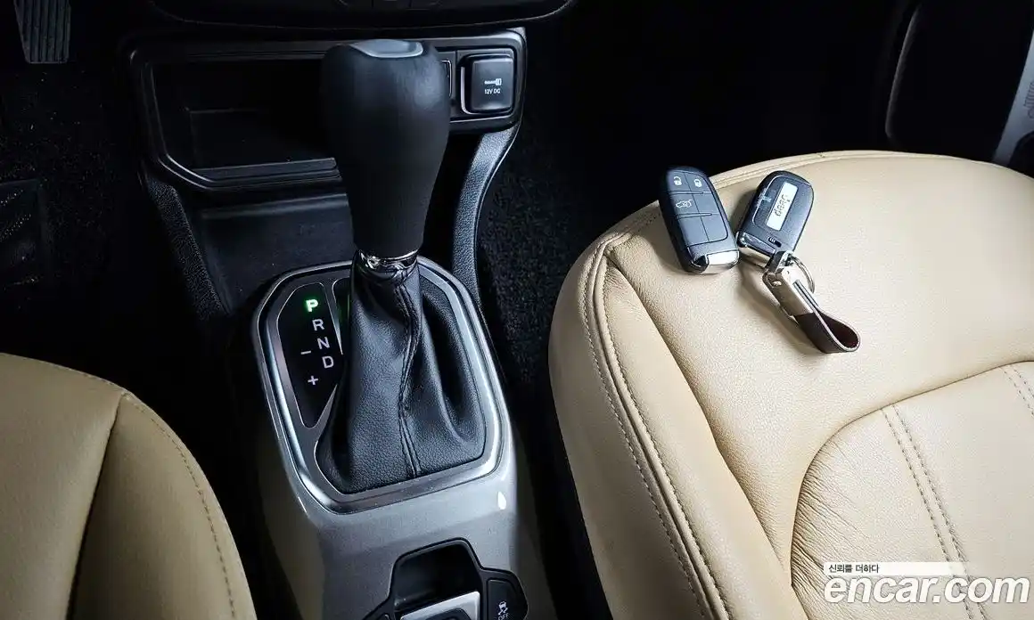 Jeep Renegade 2022 1.3 гидро в Москве № 1198426, фото 9