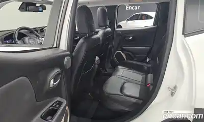 Jeep Renegade 2017 2.0 гидро в Москве № 1198563, миниатюра 12