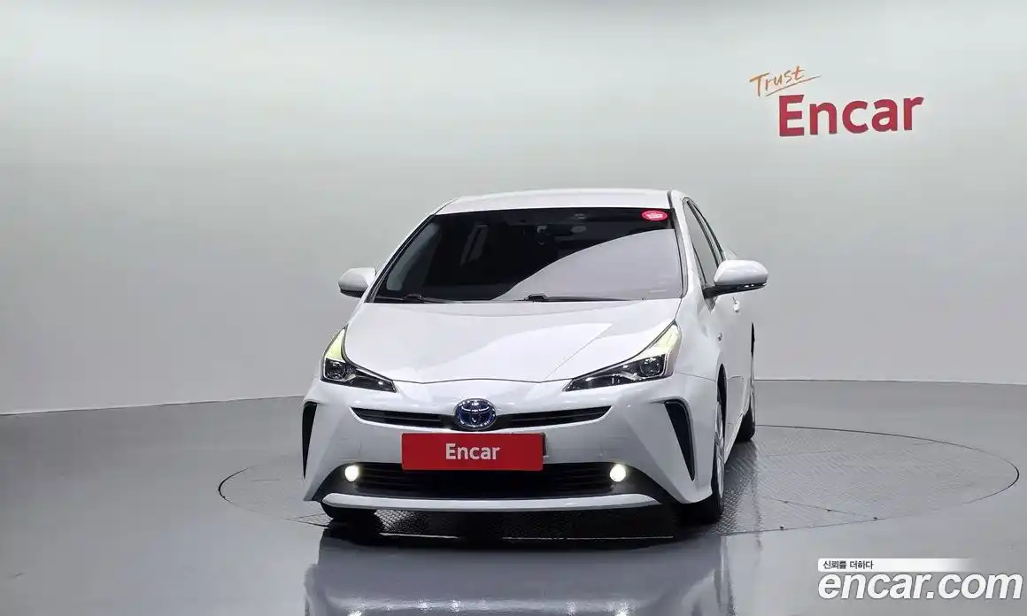 Toyota Prius 2019 1.8 гидро в Москве № 1198840, фото 3