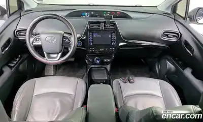 Toyota Prius 2019 1.8 гидро в Москве № 1198840, миниатюра 7