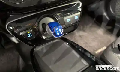 Toyota Prius 2019 1.8 гидро в Москве № 1198840, миниатюра 9