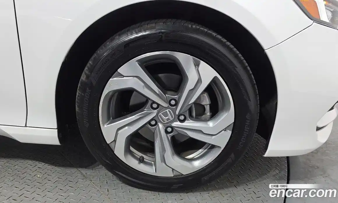 Honda Accord 2018 1.5 гидро в Москве № 1199048, фото 5