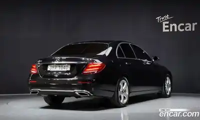Mercedes-Benz E-Class 2017 2.0 гидро в Москве № 195583, миниатюра 2