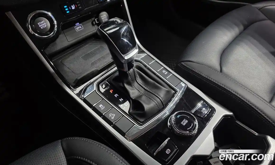 SsangYong Korando 2024 1.5 Автомат в Москве № 1231908, фото 9