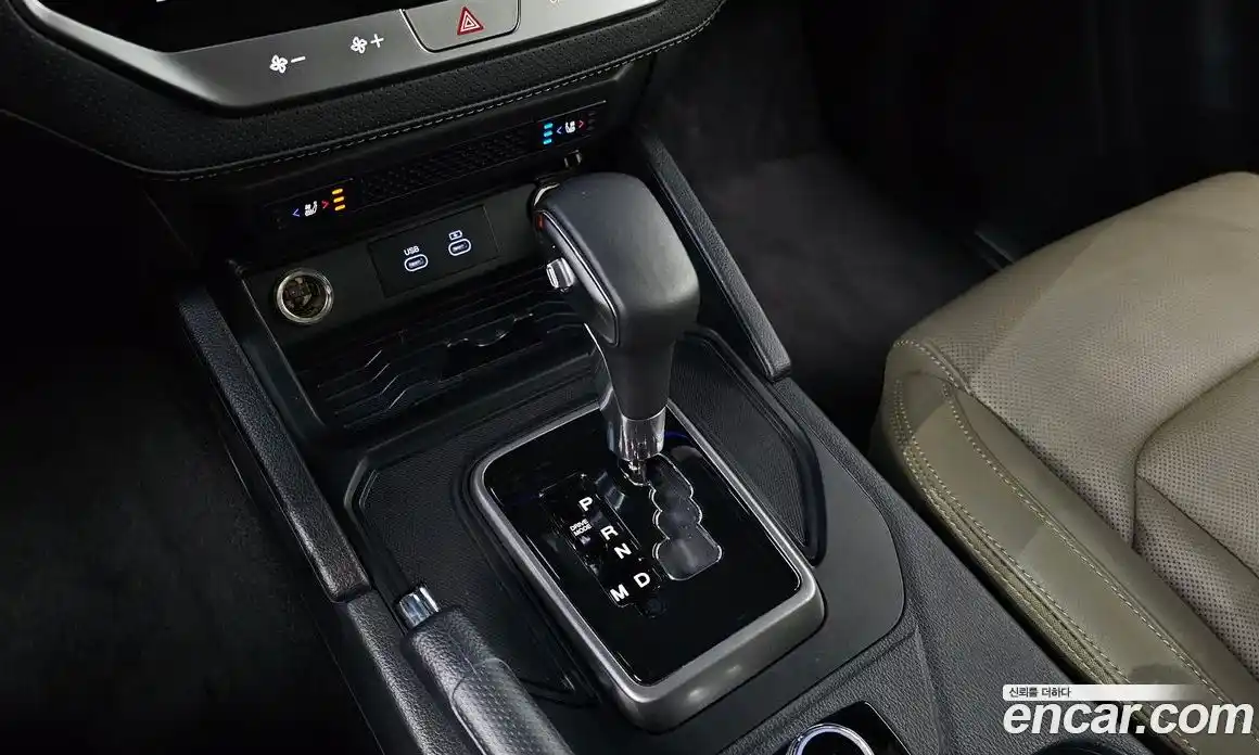 SsangYong Rexton 2024 2.2 Автомат в Москве № 1231923, фото 9