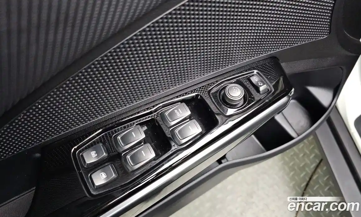 SsangYong TIBOLI 2021 1.5 Автомат в Москве № 1231926, фото 13