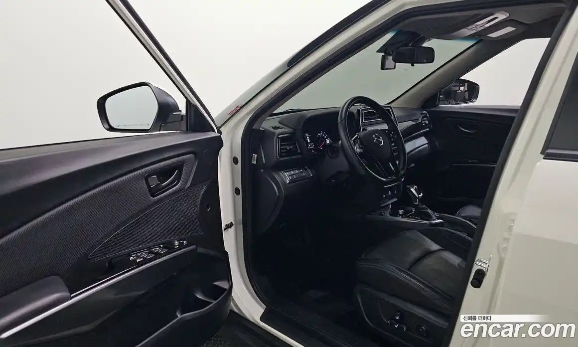 SsangYong TIBOLI 2021 1.5 Автомат в Москве № 1231926, фото 10