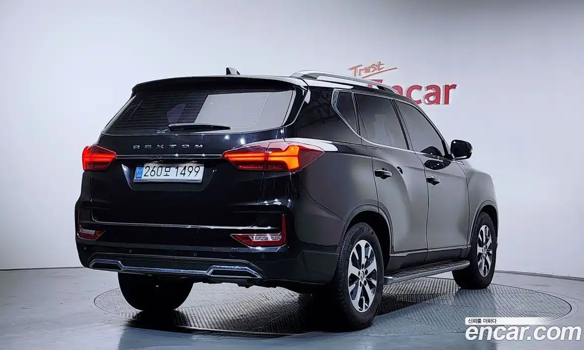 SsangYong Rexton 2020 2.2 Автомат в Москве № 1231942, фото 2