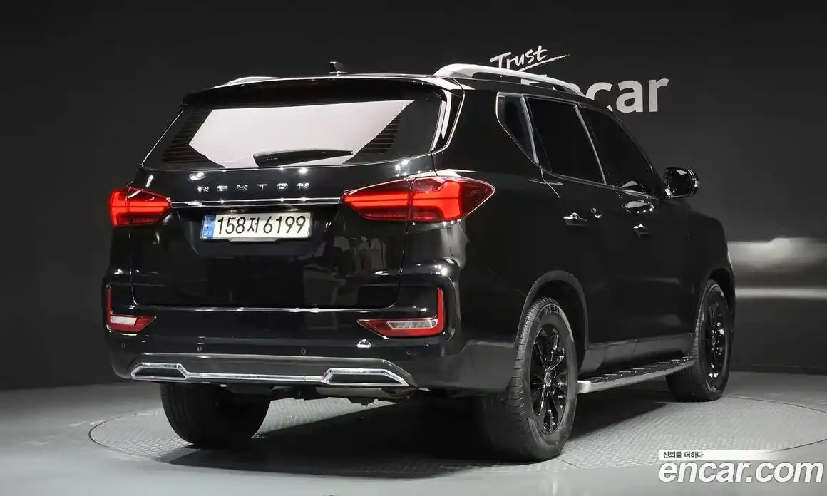 SsangYong Rexton 2020 2.2 Автомат в Москве № 1231952, фото 2