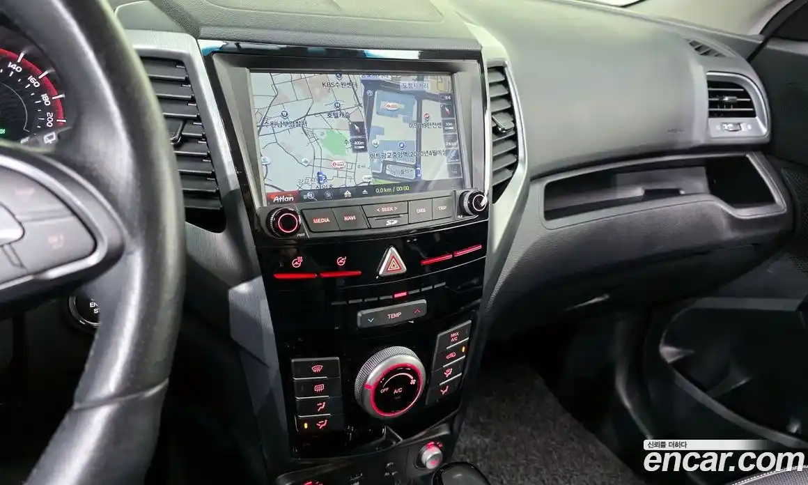 SsangYong TIBOLI 2018 1.6 Автомат в Москве № 1231957, фото 15