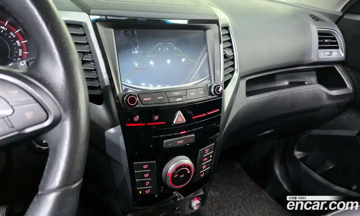 SsangYong TIBOLI 2018 1.6 Автомат в Москве № 1231957, фото 16