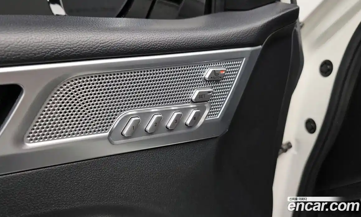 SsangYong Rexton 2020 2.2 Автомат в Москве № 1231986, фото 18