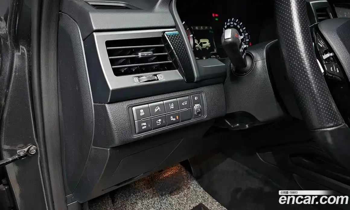 SsangYong Rexton 2020 2.2 Автомат в Москве № 1231996, фото 17