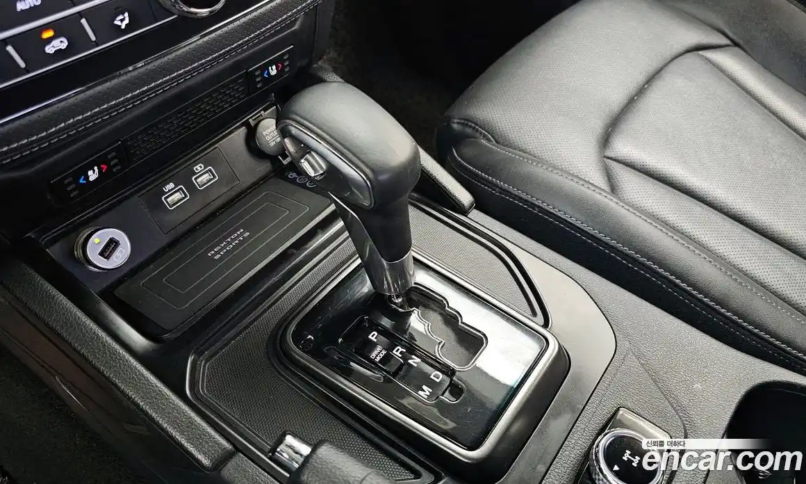 SsangYong Rexton 2022 2.2 Автомат в Москве № 1232005, фото 9