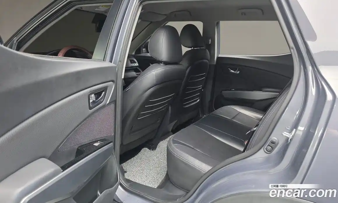 SsangYong TIBOLI 2017 1.6 Автомат в Москве № 1232016, фото 18