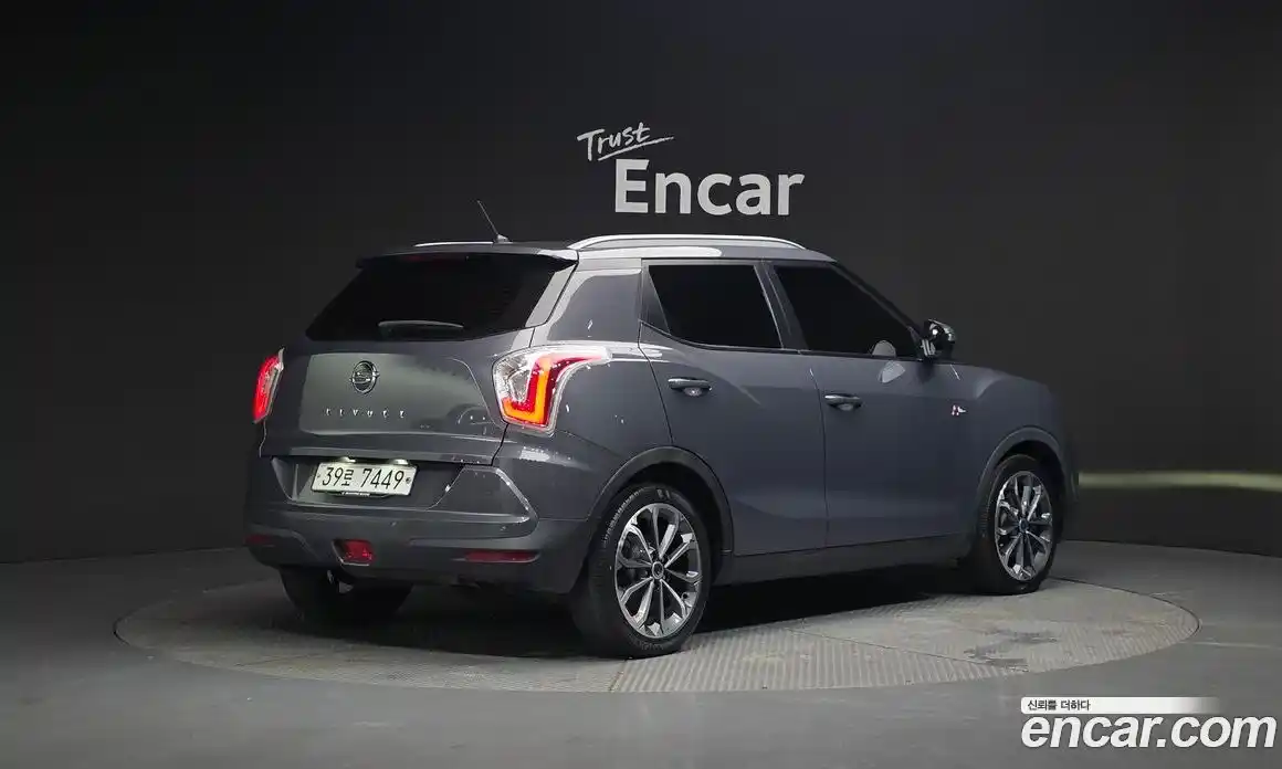 SsangYong TIBOLI 2017 1.6 Автомат в Москве № 1232016, фото 2