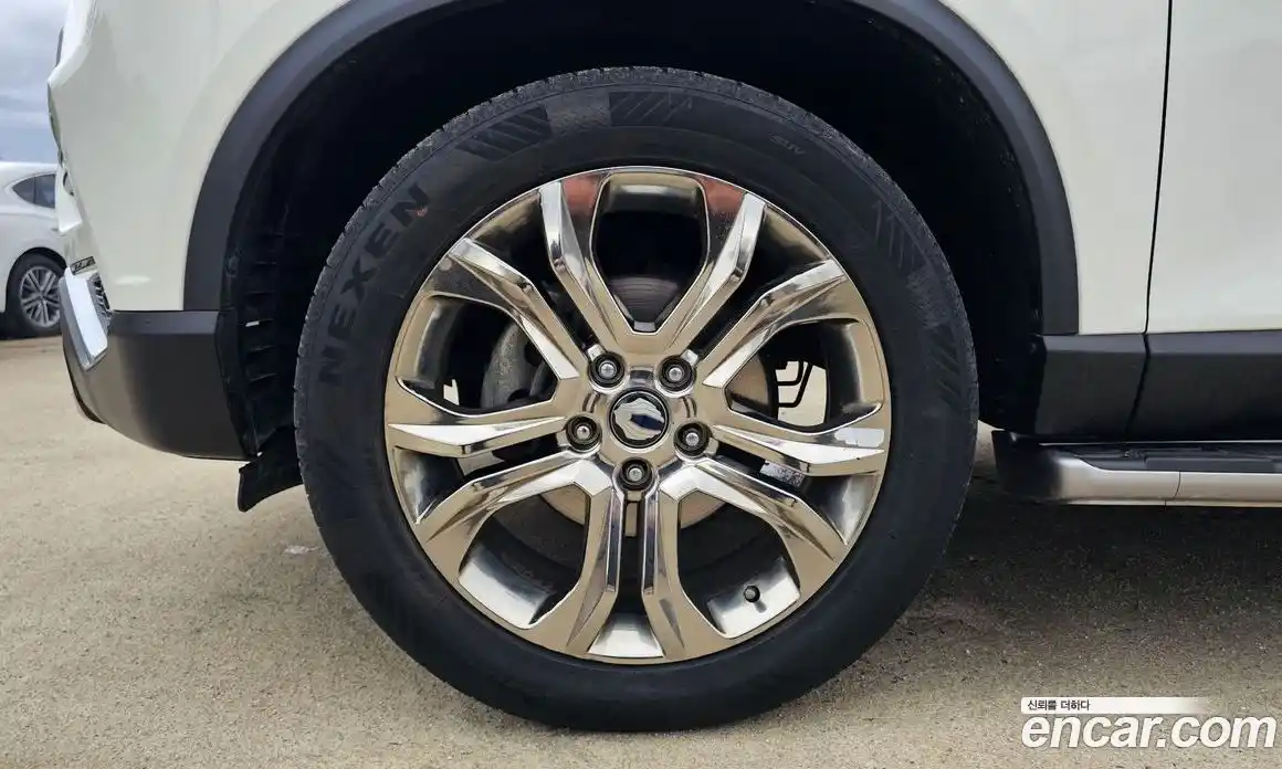 SsangYong Rexton 2017 2.2 Автомат в Москве № 1232112, фото 5