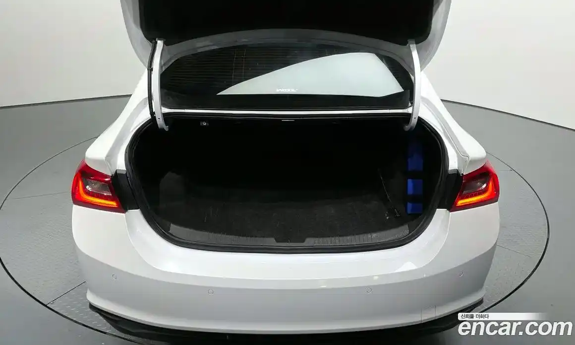 Chevrolet Malibu 2017 1.5 Автомат в Москве № 1232141, фото 20