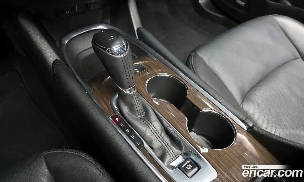 Chevrolet Malibu 2017 1.5 Автомат в Москве № 1232141, фото 9